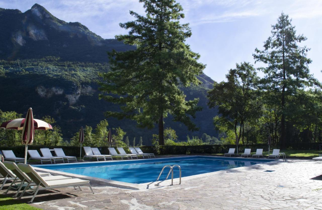 Club Hotel Tenno Buitenkant foto