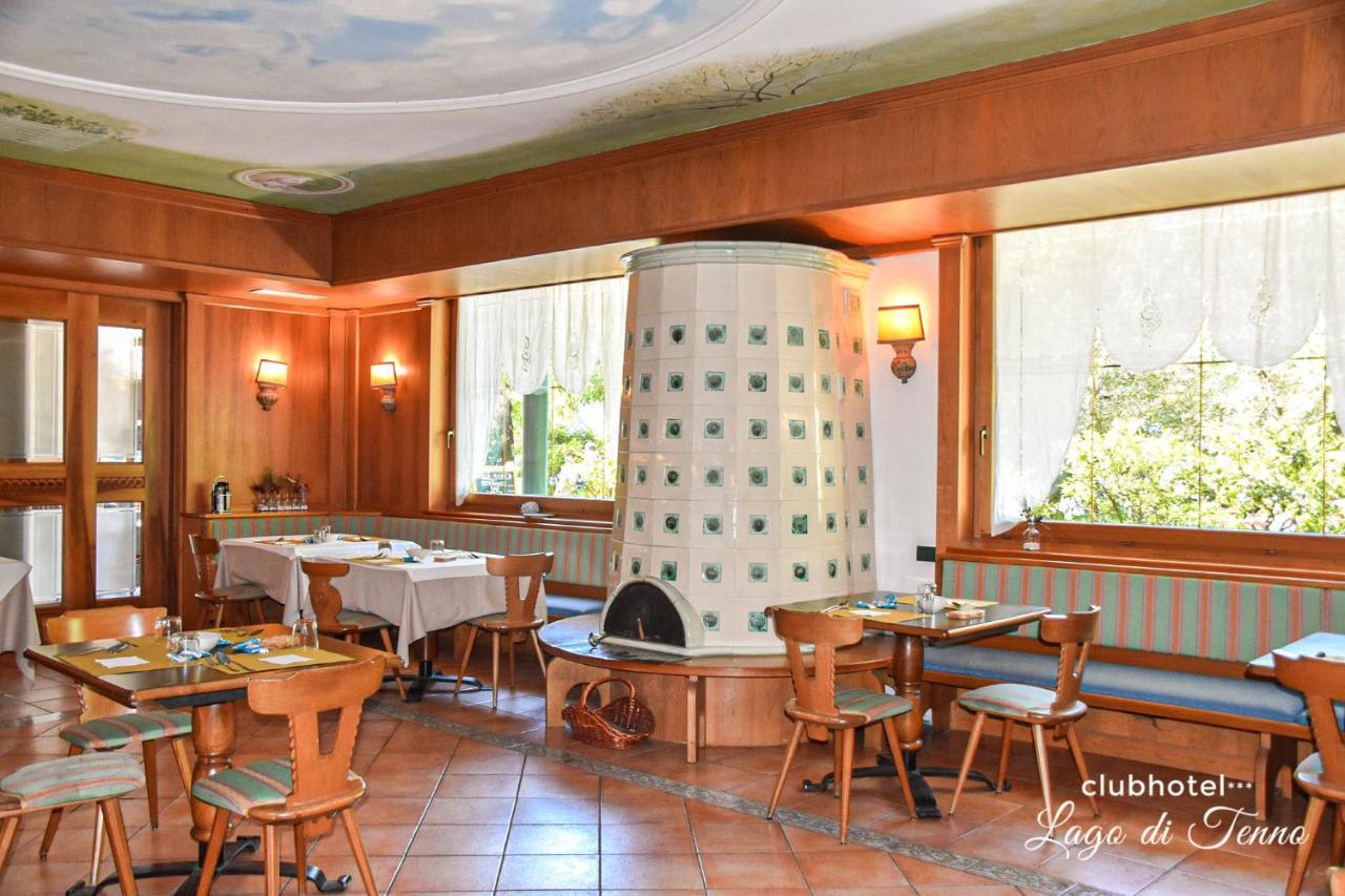 Club Hotel Tenno Buitenkant foto