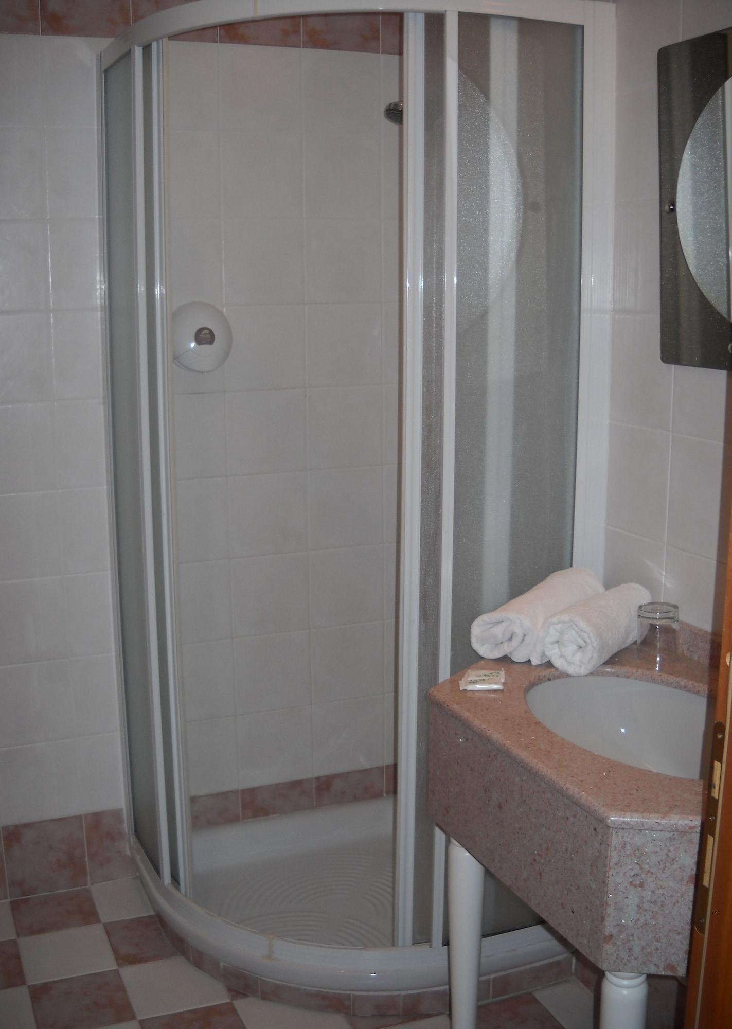 Club Hotel Tenno Buitenkant foto